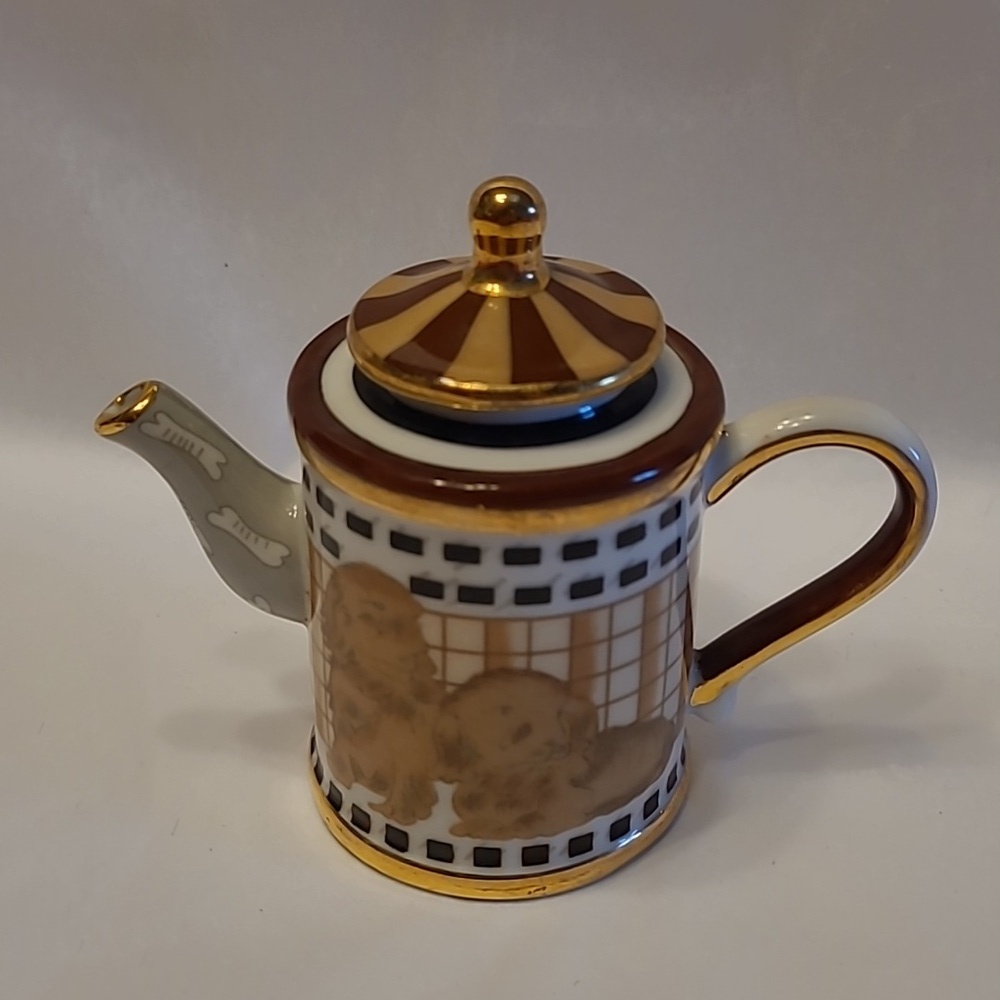 Vintage Miniature Vivian Chan Teapot Brown Puppies Dogs 2000 - Picture 4 of 10